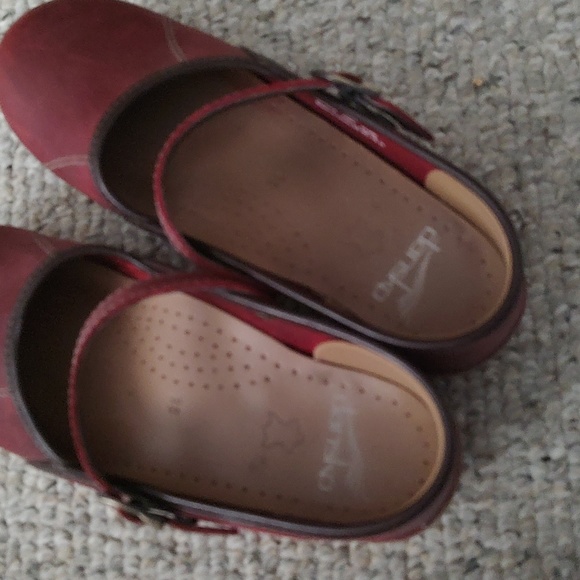 Shoes - Picture 8 of 10